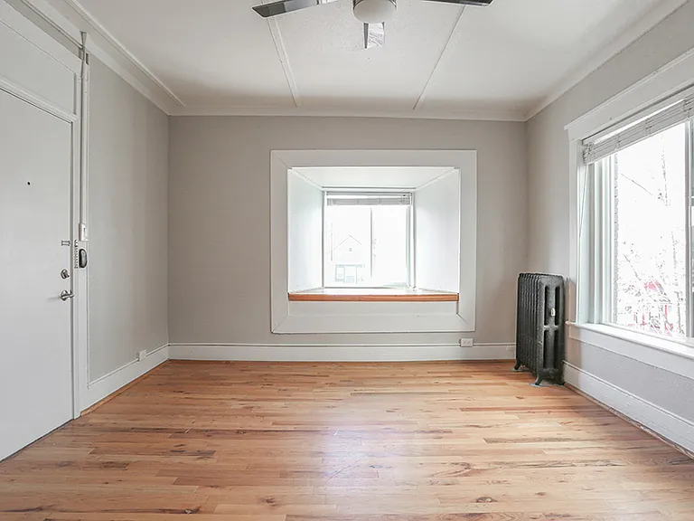 Haler Apartments — Photo 13