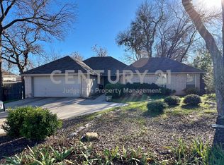 507 W Baylor St, Weatherford, TX 76086