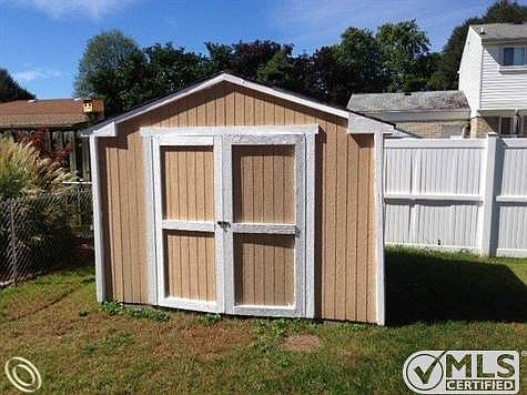 SHED.jpg