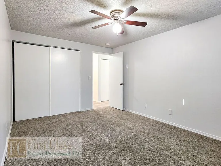 10068 SW Garrett St — Photo 10