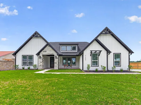 31807 Charter Ln, Waller, TX 77484