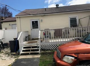 53 Midway Oval, Groton, CT 06340