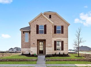 208 Golden Run Dr, Fate, TX 75189