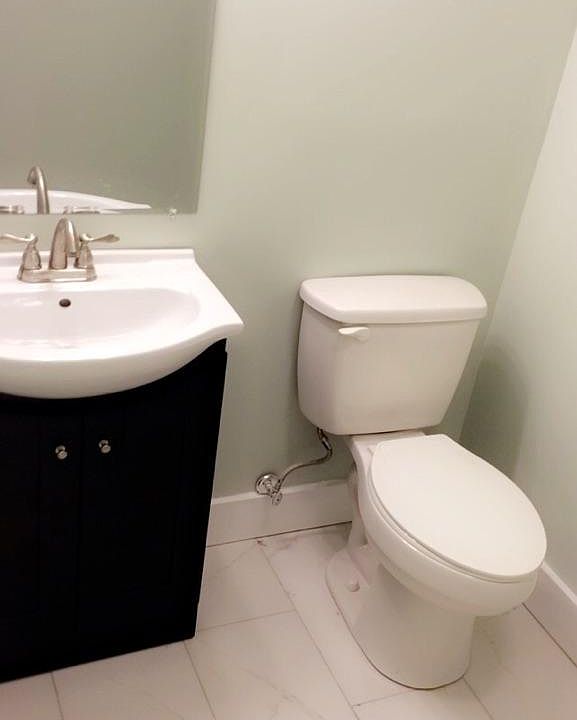 2nd image of 2260 Park Ave #1D
