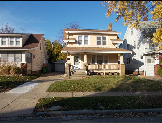 2nd image of 18831 Renwood Ave