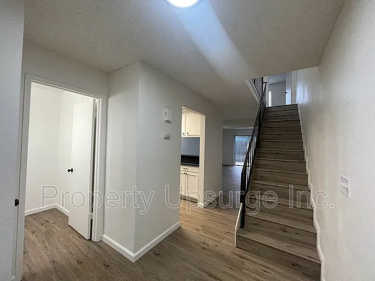 1250 Wurch Way #G — Photo 7