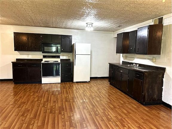 2nd image of 55 Malone Ave APT 2