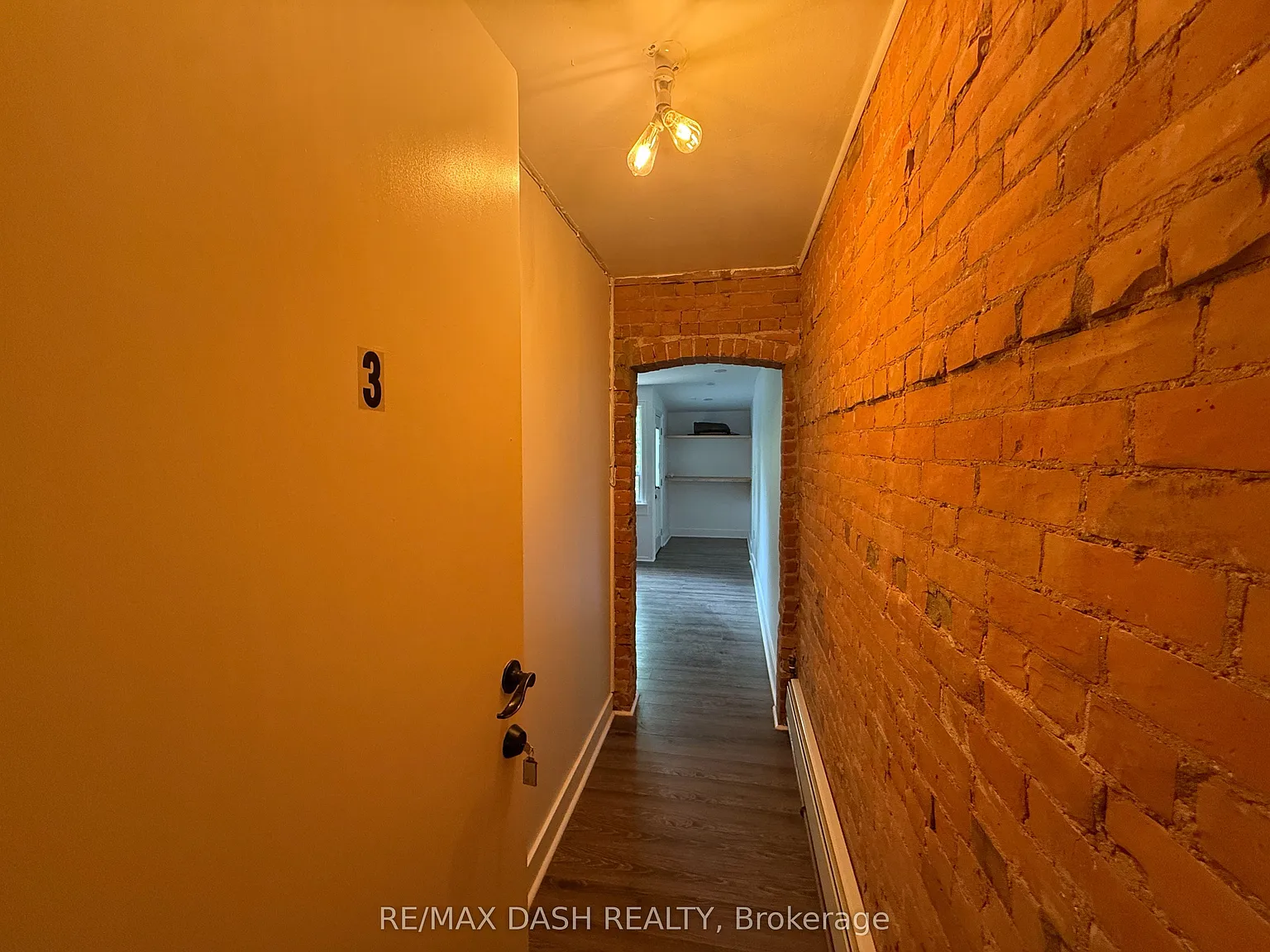 Studio, $1,800 — Photo 3