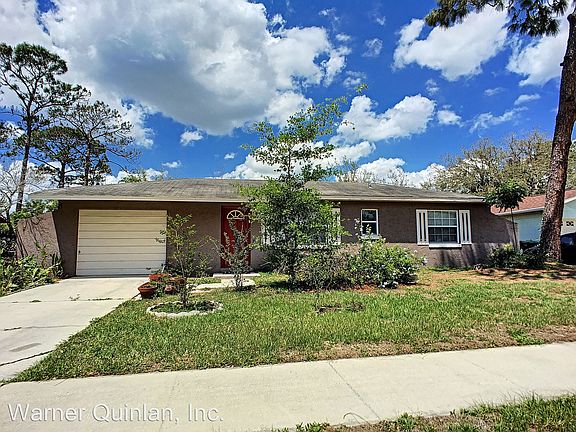 2nd image of 2837 Kinnon Dr