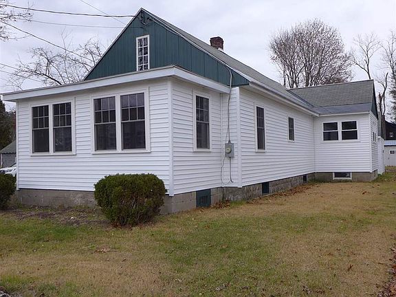2nd image of 23 Saratoga Ave