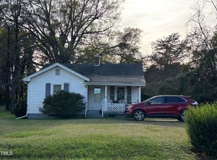 2053 Swepsonville Rd, Graham, NC 27253