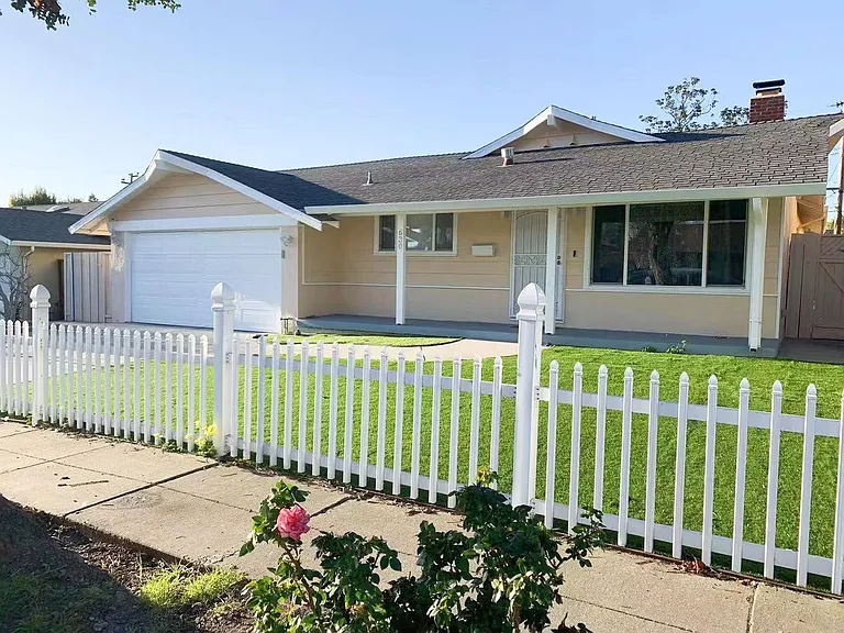 630 Sammie Ave — Photo 16