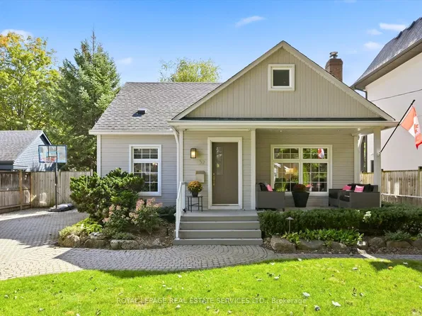 32 Anderson St, Oakville, ON L6K 1A5