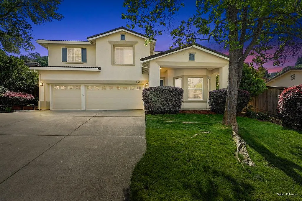 4416 Vivien Way photo 1
