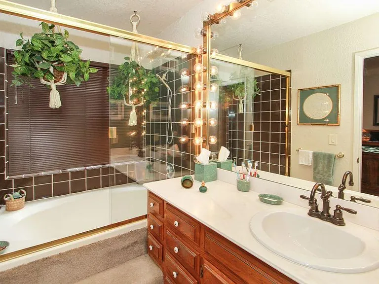 1127 Eureka St #4 — Photo 15