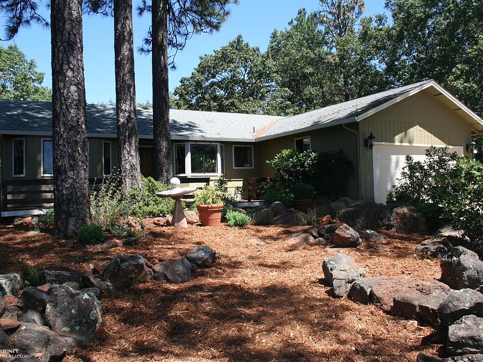 1st image of 16728 Lena Ct