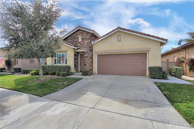 1st image of 29533 Warmsprings Dr