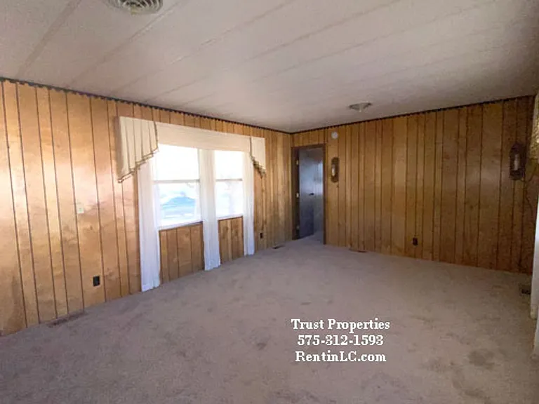 244 Mule Deer Dr — Photo 3
