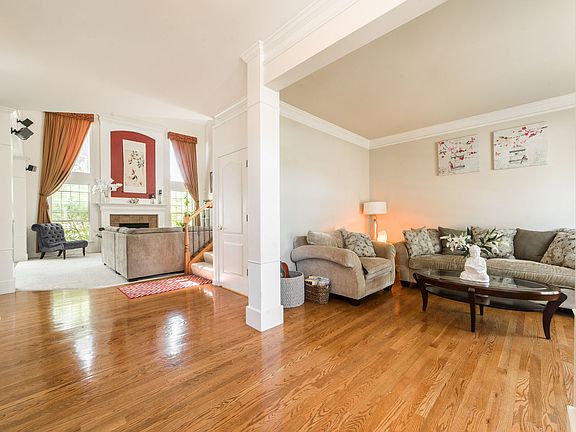 2nd image of 741 Cole Dr