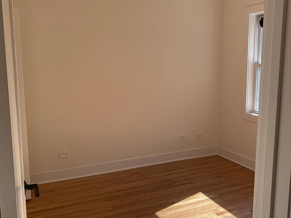 5th image of 3637 N Paulina St #K1r