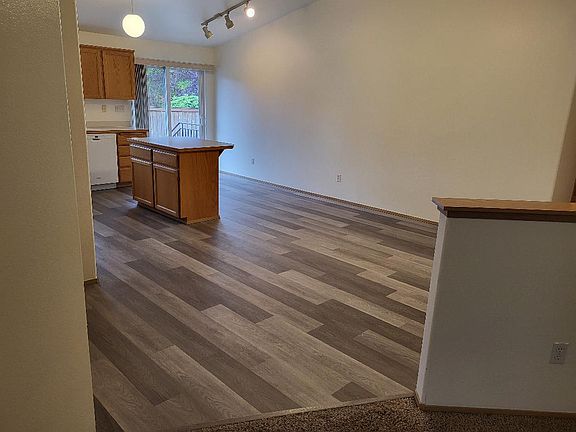 5th image of 19328 78th Avenue Ct E