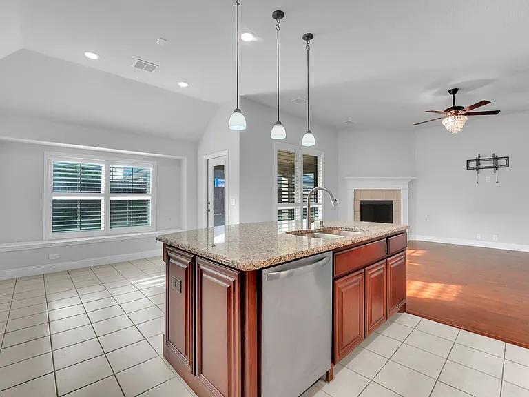 2616 Tinsley Dr — Photo 24