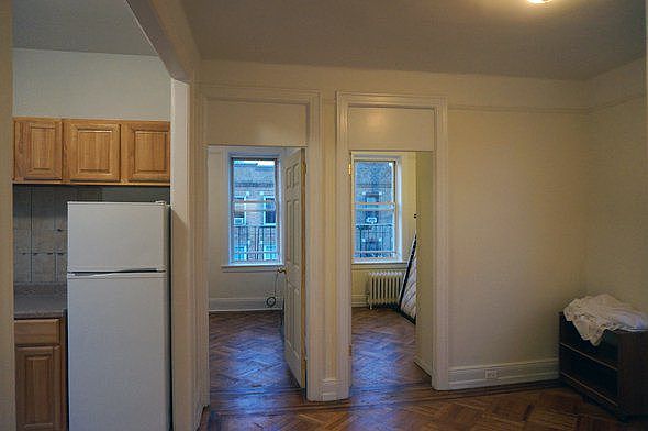 2nd image of 3411 43rd St APT 2F
