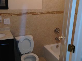 263 Cleveland St, Orange, NJ 07050