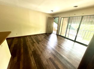 1108 11th Ave #5, Huntington, WV 25701