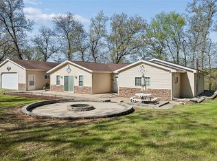 109 Bramble Dr, Montezuma, IA 50171