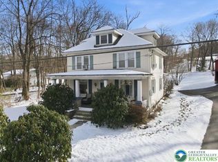 97 Chapel Dr, Lehighton, PA 18235