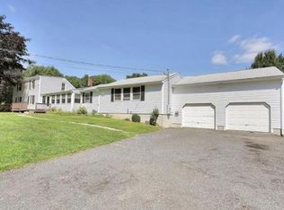 78 Old Southbridge Rd, Oxford, MA 01540