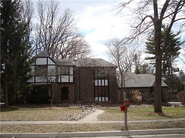 1st image of 1313 Basswood Cir
