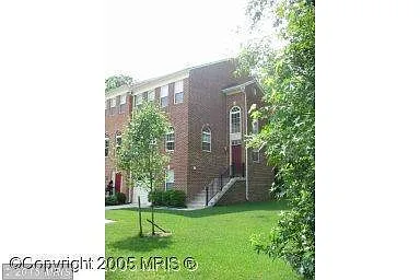 8006 Bullfinch Pl photo 1
