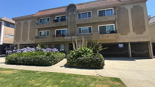 2332 S Bentley Ave #101-A Photo 1