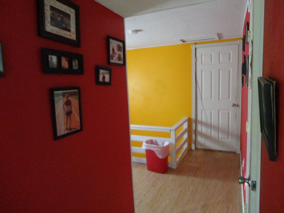 1st image of 44 W Barney St