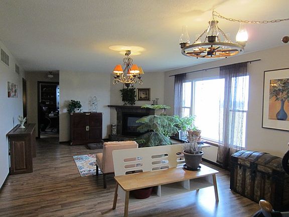 2nd image of 18178 Hamilton Way