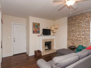 937 W Cornelia Ave APT 101, Chicago, IL 60657