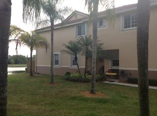 3678 San Simeon Cir, Fort Lauderdale, FL 33331