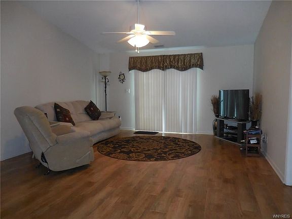 2nd image of 4242 Arthur Ct