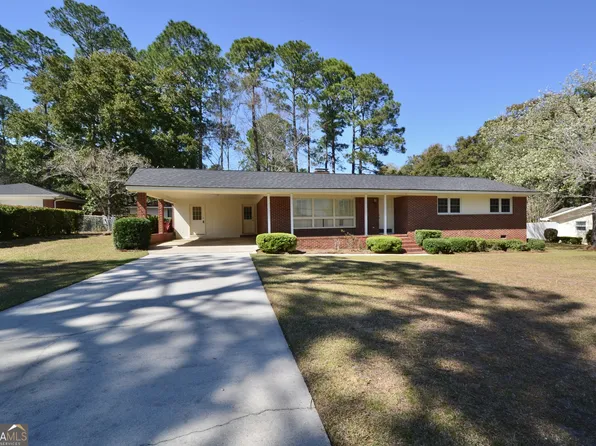 832 3rd Ave, Eastman, GA 31023