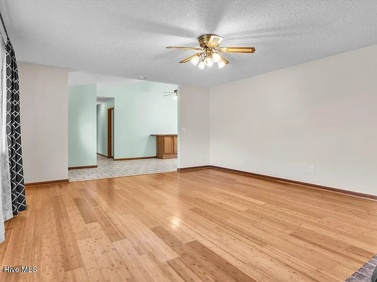 7071 Old Oak Rd NW — Photo 31