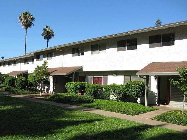 1st image of 1460 Manzanita Ave APT 1