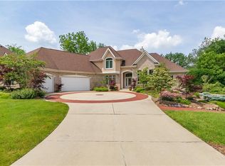 13694 Creekridge Ln, McCordsville, IN 46055