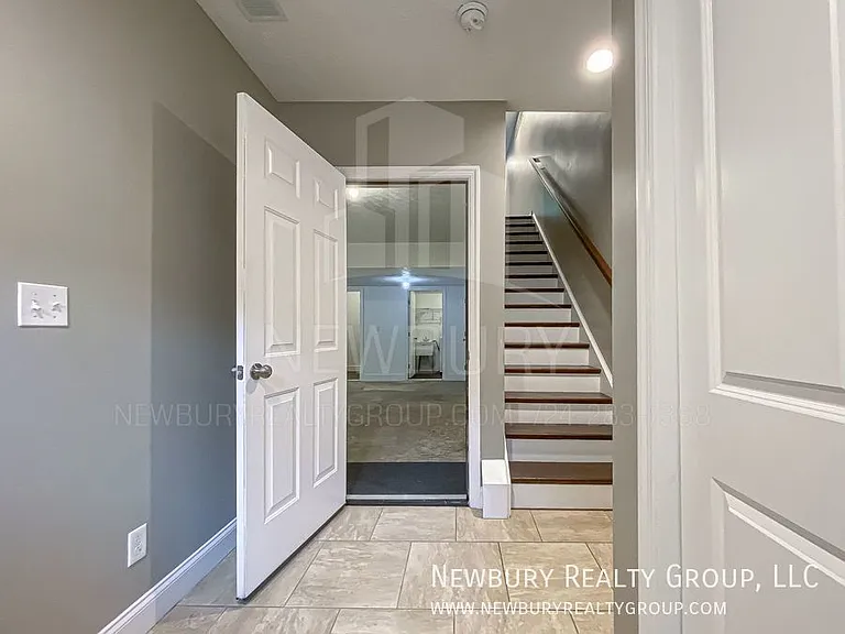 147 Banksville Pl — Photo 8