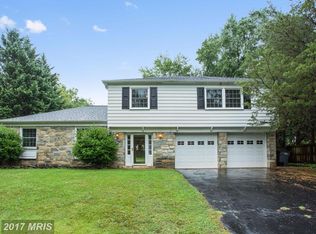 7617 Range Rd, Alexandria, VA 22306