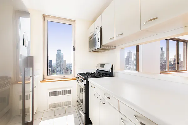 Rented by Compass | media 14