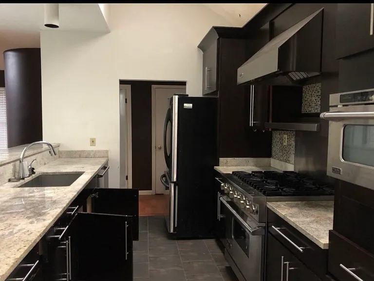 409 Bell Ave — Photo 8