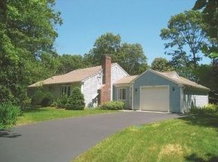 90 White Oak Trl, Centerville, MA 02632