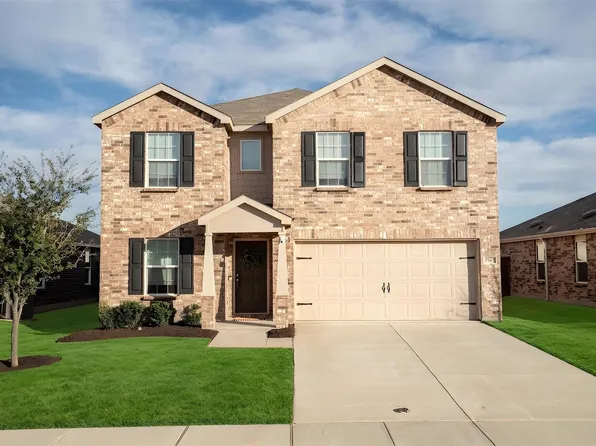 1305 Vernon Dr, Aubrey, TX 76227